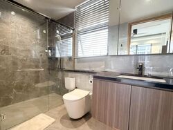 Prive (D19), Condominium #579272781